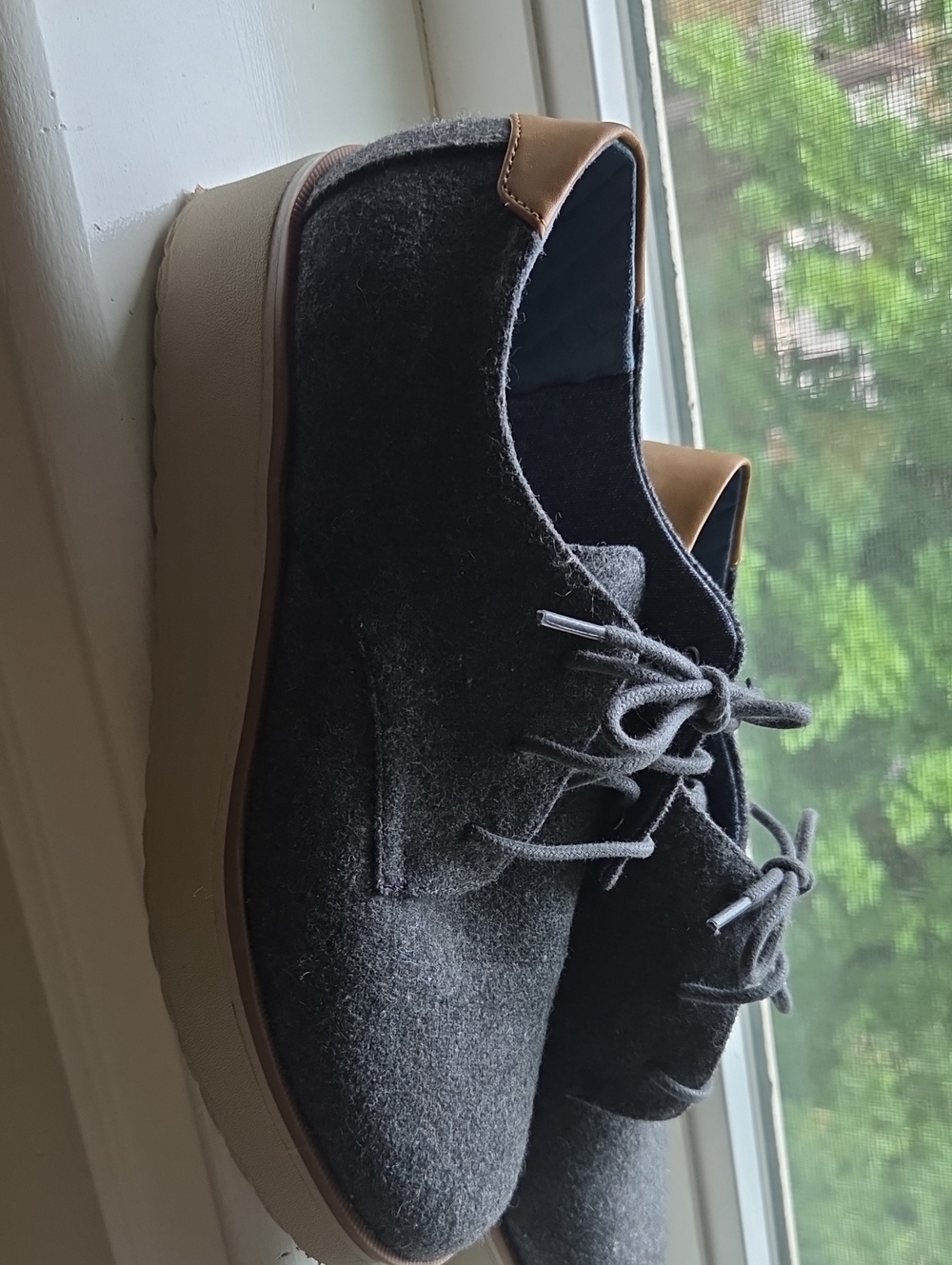 Womens Gray Dr.Scholls Wool Lace-Up Casual Shoes with Tan Accents